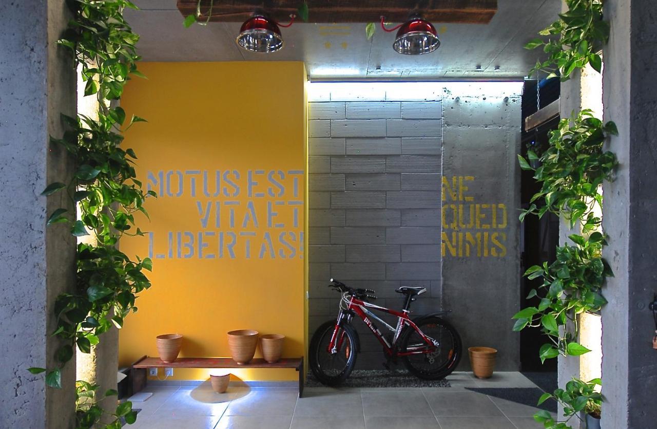Cubby Hotel Lviv Eksteriør billede