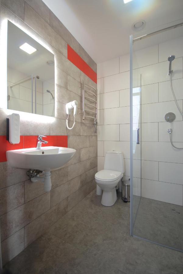 Cubby Hotel Lviv Eksteriør billede