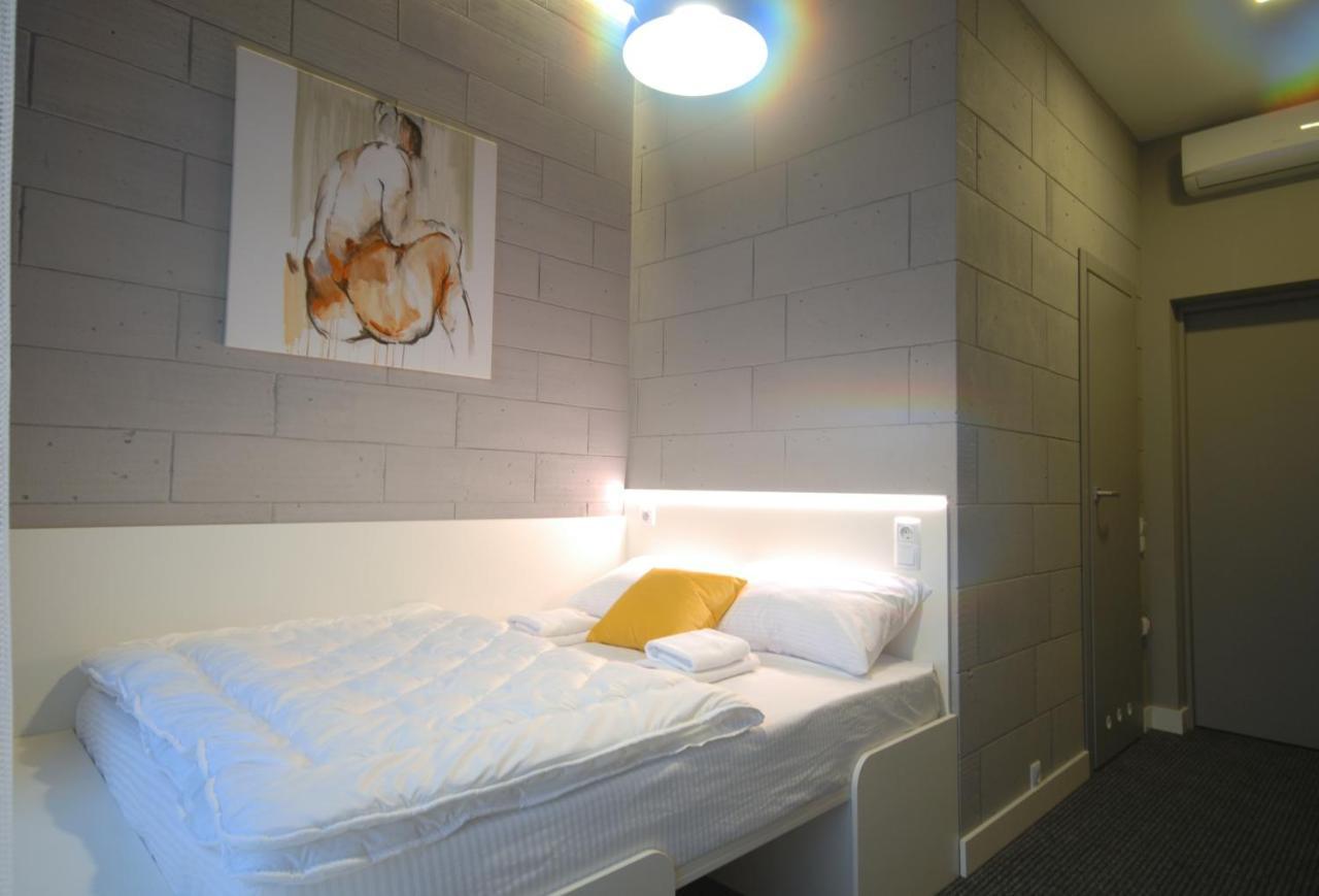 Cubby Hotel Lviv Eksteriør billede