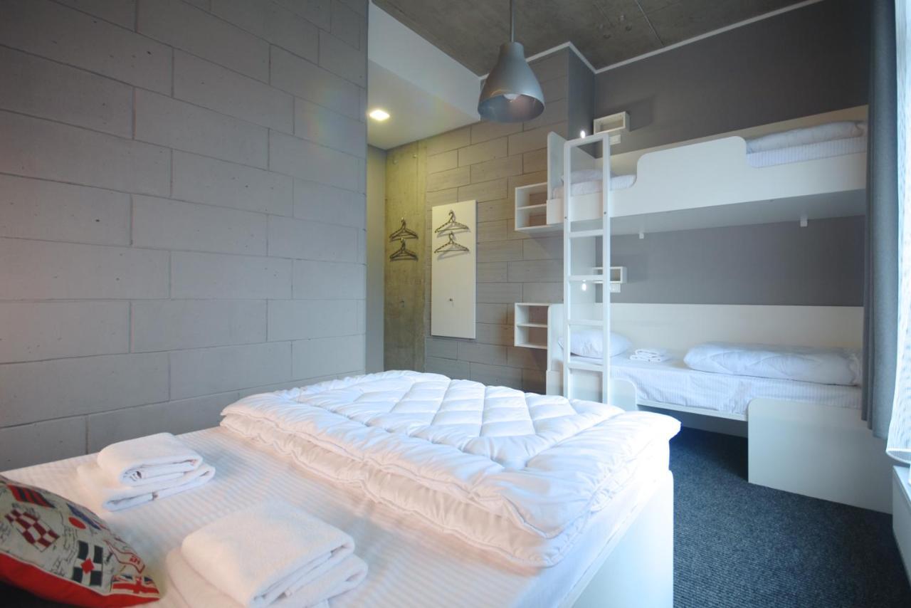Cubby Hotel Lviv Eksteriør billede