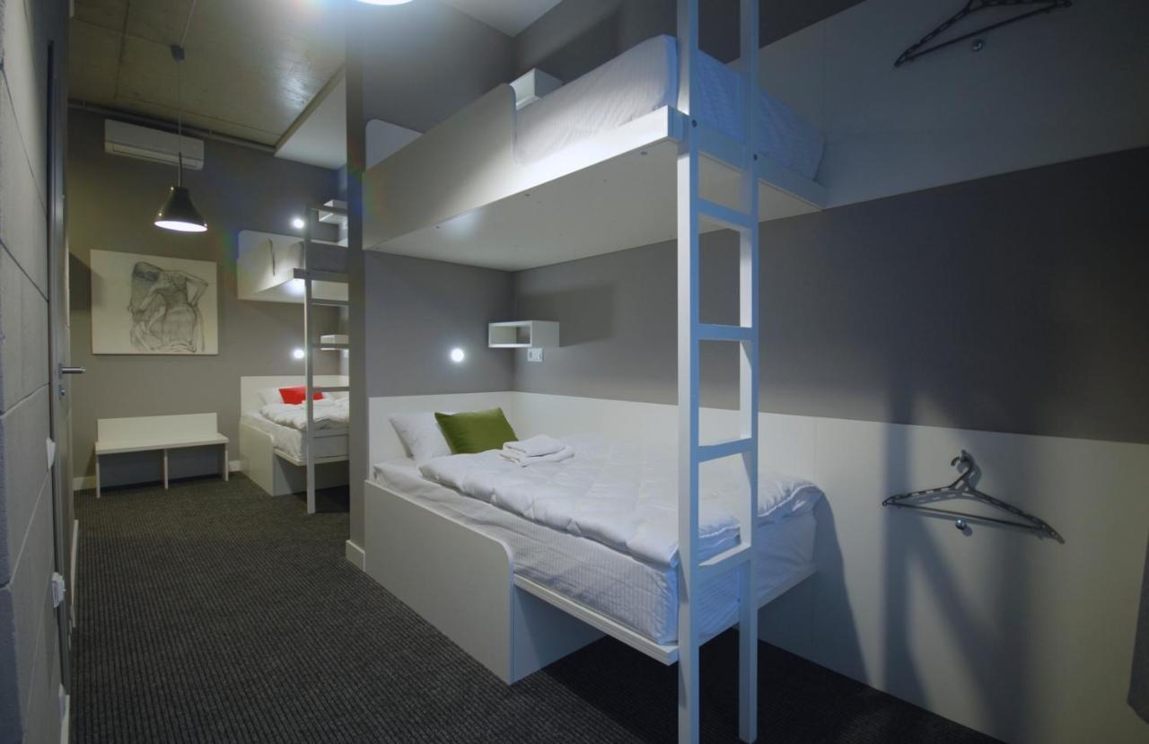 Cubby Hotel Lviv Eksteriør billede