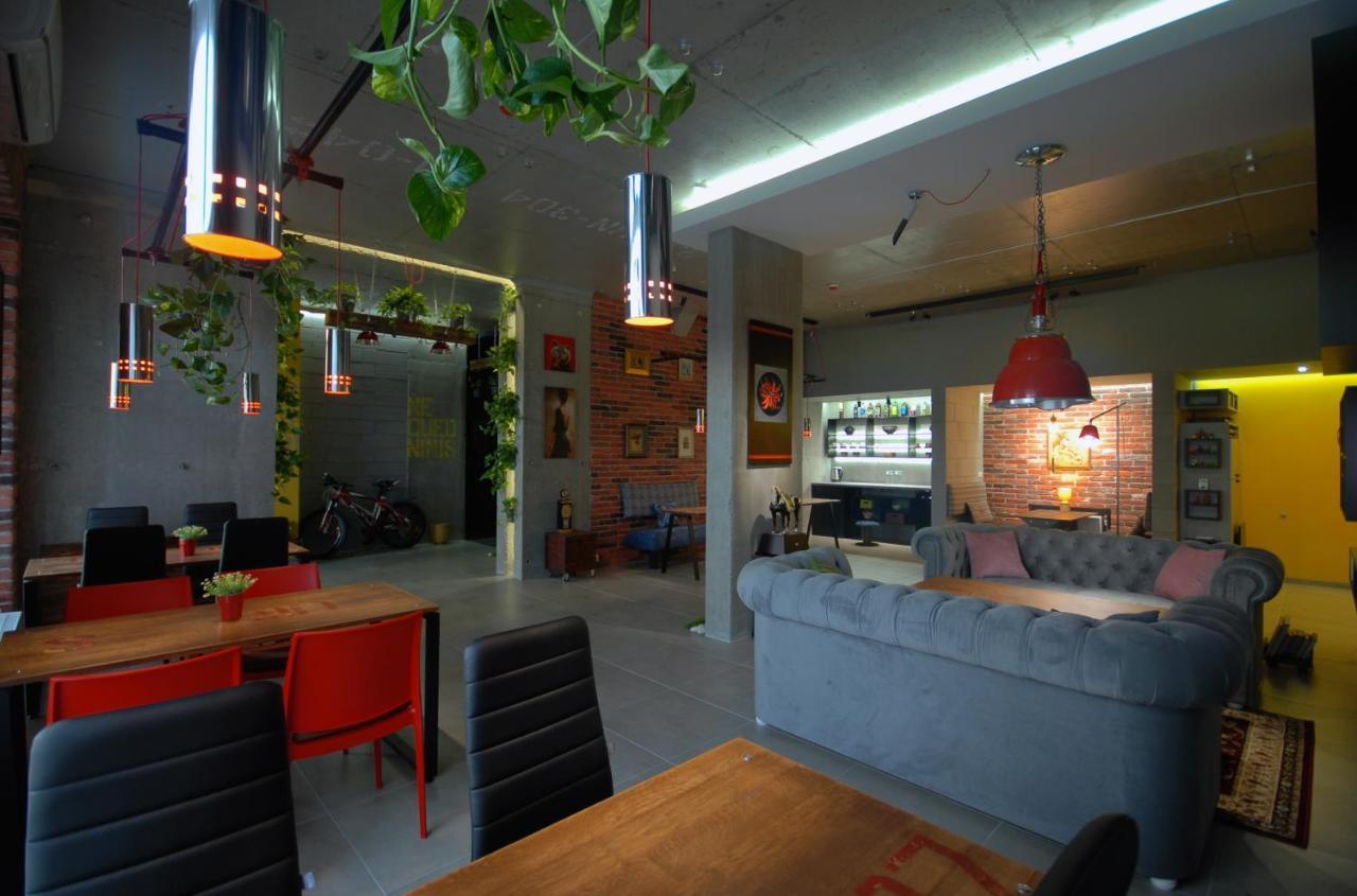 Cubby Hotel Lviv Eksteriør billede
